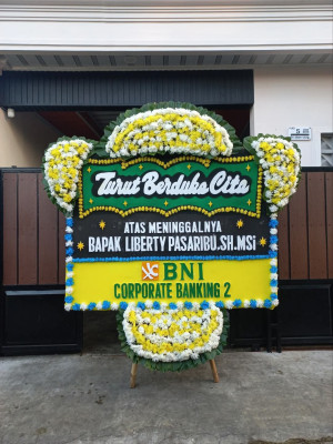 Papan Bunga Duka di Pengembur