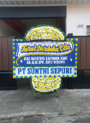 Papan Bunga Duka di Pengembur